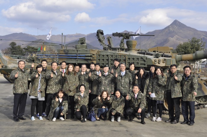 코스콤은 26일 경기도 양평군에 위치한 제20기계화보병사단을 방문했다